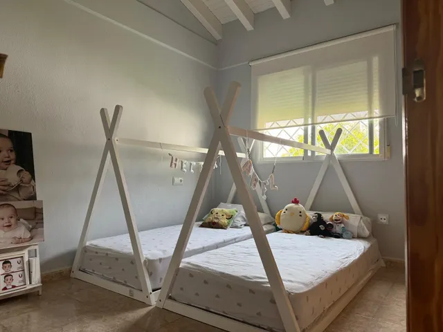 Chalet pareado en la alcaina | 4 dormitorios, jardín, garaje y sótano acondicionado — 28