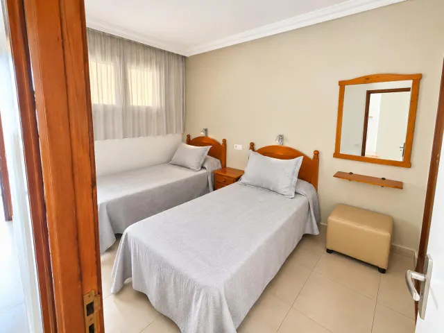 Apartamento con terraza en Playa del Inglés – Edificio Los Tilos — 18