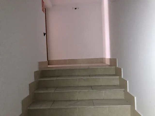 SE ALQUILA LOCAL COMERCIAL EN RIBEIRA — 6