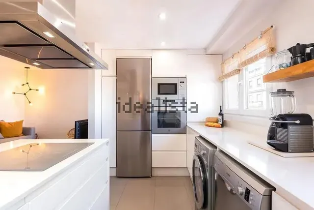 Piso 2 habitaciones 106m² en alquiler - Algiros — 8
