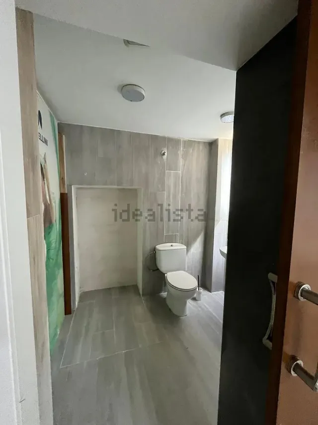 Alquiler de local en Calle Na Saurina d'Entença, 69 — 20