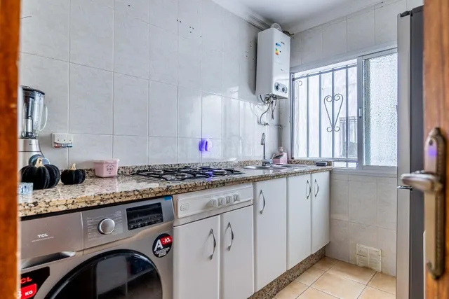 PISO EN VENTA EN EL BARRIO DE SAN JUAN JUNTO A MAIRENA DEL A - foto 4