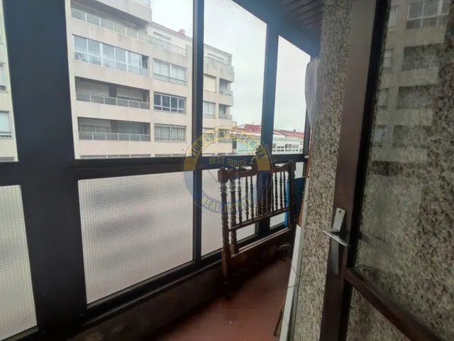Exclusiva vivienda de gran amplitud en pleno centro de Vigo, entorno Pizarro — 23
