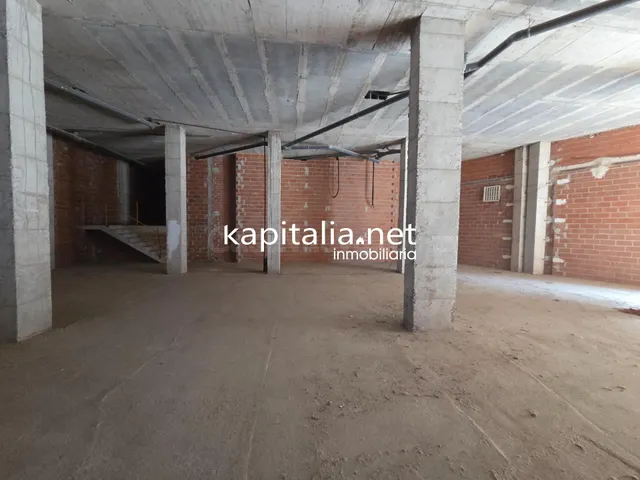 Local comercial a la venta en Ontinyent