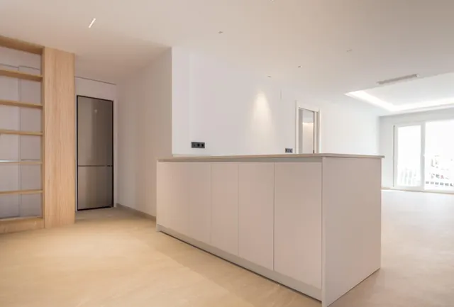 Apartamento totalmente reformado a estrenar frente a la Plaza del Teatro de Torrevieja — 19