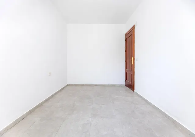 Piso en Venta en Casería De Montijo (Ganada) — 16
