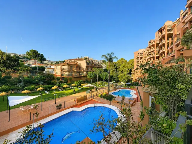 Piso en venta en Torreblanca, Fuengirola | 121 m2, gran terr