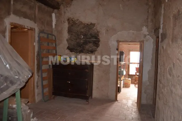 CASA DE PUEBLO  EN VENTA DE 364M2 EN EL VILOSELL — 39
