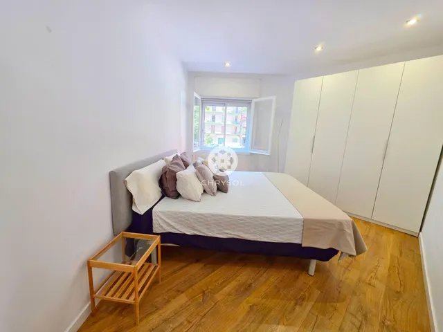 Fantástica vivienda reformada situada en calle Córcega con Nápoles. — 17