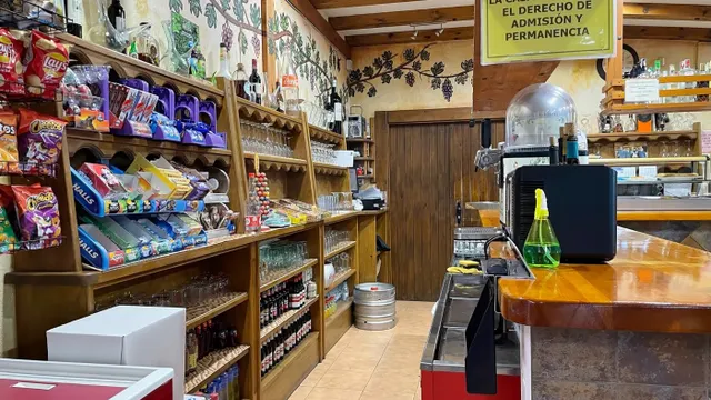 Venta de restaurante y fábrica de embutidos — 20