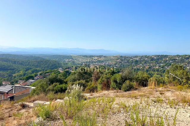 Parcela Urbana con vistas al mar y montañas. - foto 4
