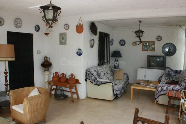 CASA CON TERRENO EN MALPARTIDA DE CÁCERES - foto 5