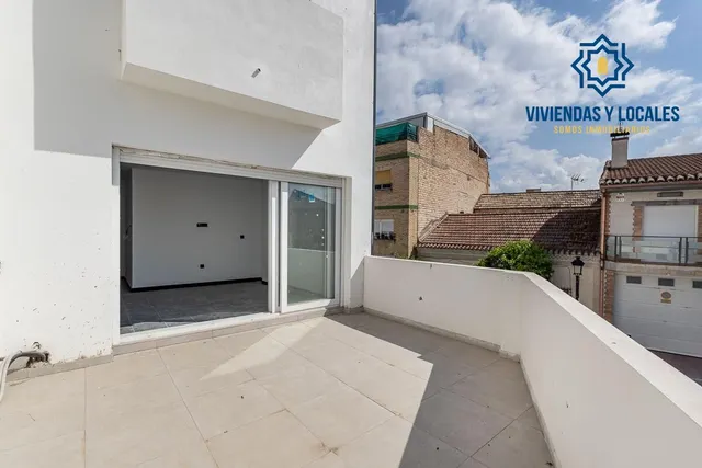 Edificio de nueva construcción en Churriana — 17