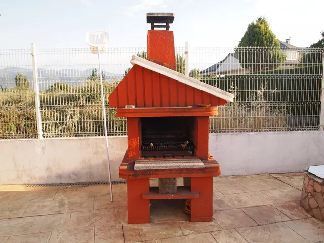 CHALET INDEPENDIENTE EN CARRACEDELO — 29
