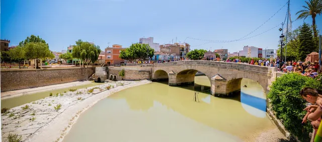 VILLAS DE OBRA NUEVA EN ROJALES — 13