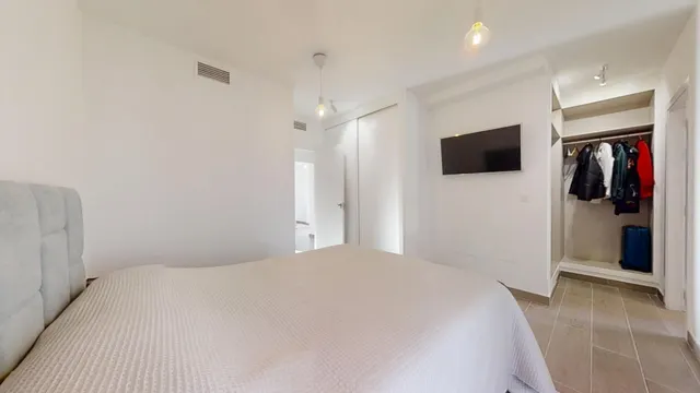 Exclusivo Chalet adosado del 2022 con gran solárium privado en Santa Clara — 32