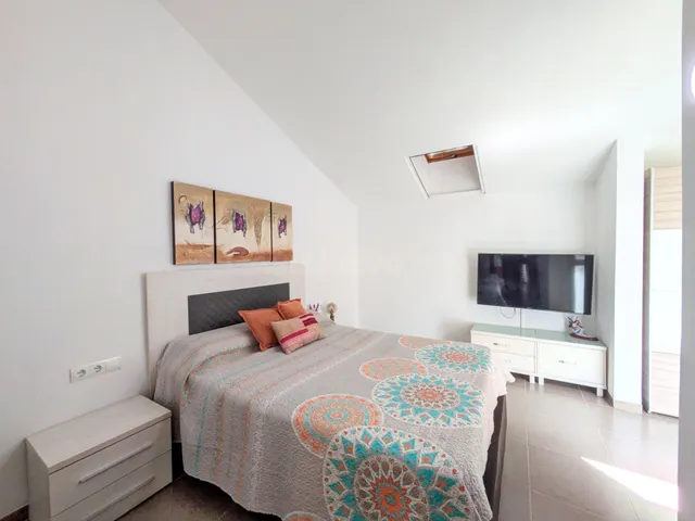 ATICO-DUPLEX EN SANT JAUME D'ENVEJA - foto 2