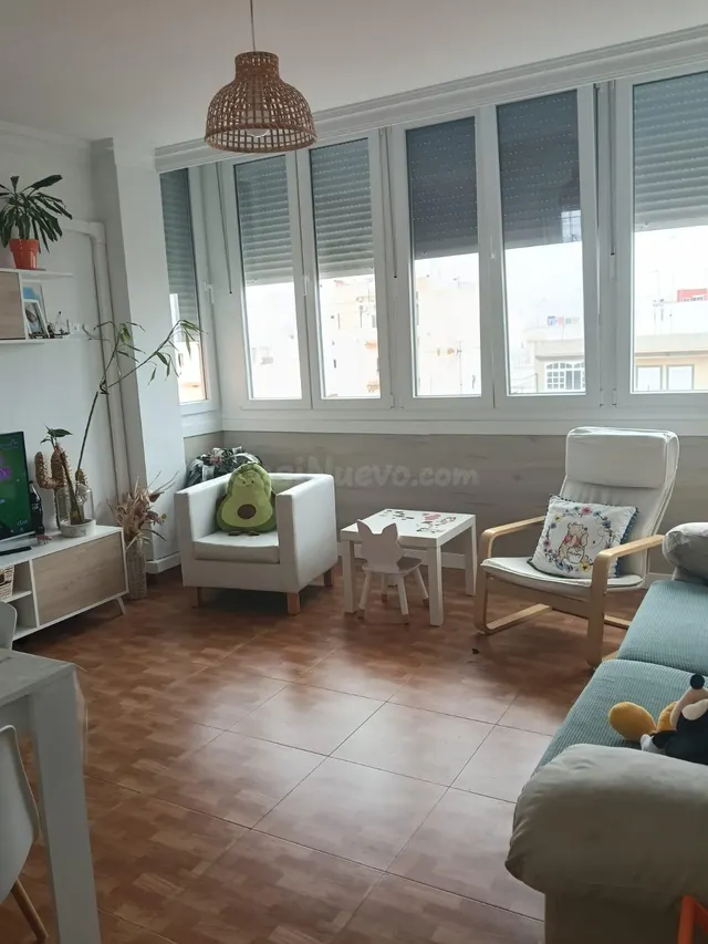 MAGNÍFICO PISO EN LA AVENIDA DE LA LIBERTAD — 3