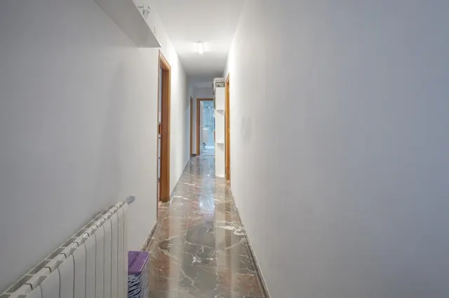 Amplio piso en Cervantes con garaje y trastero — 28