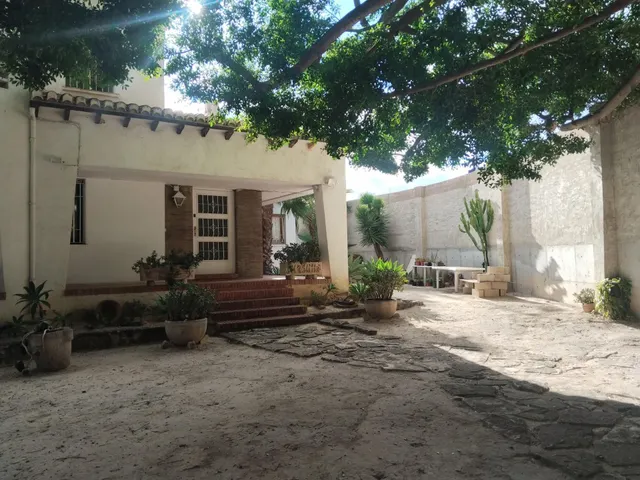 Chalet independiente esquina  en avenida Denia — 9