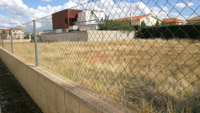 OPORTUNIDAD! SE VENDE ESPECTACULAR SOLAR DE CASI 1000 METROS CUADRADOS EN LA MEJOR ZONA DE LA FELIPA — 15