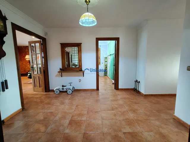 Casa amplia en primera planta, con terraza, garaje y buhardilla en Las Morillas – Puerto de la Torre — 2