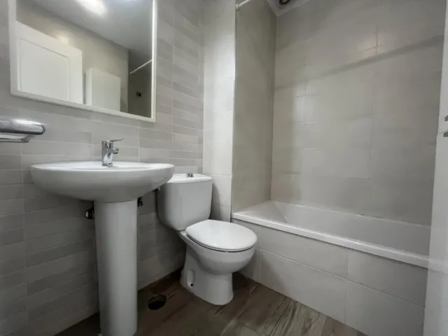 ESPECTACULAR PISO DE 5 DORMITORIOS EN LA MEJOR ZONA DEL PUERTO DE SANTA MARIA — 30