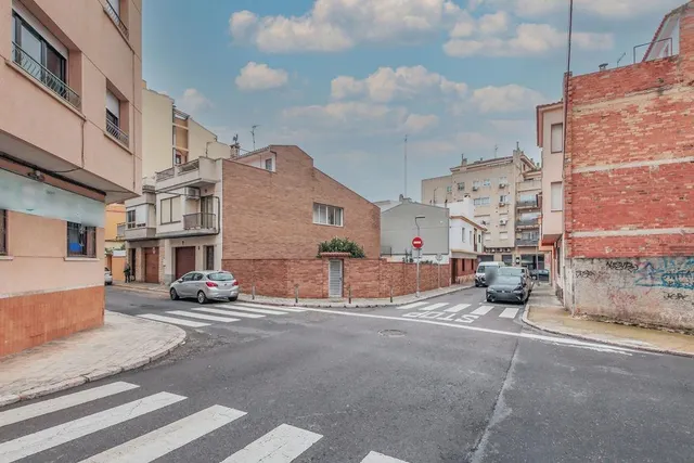 Parcela urbana con 510 m2t para proyecto residencial en el Vendrell — 12