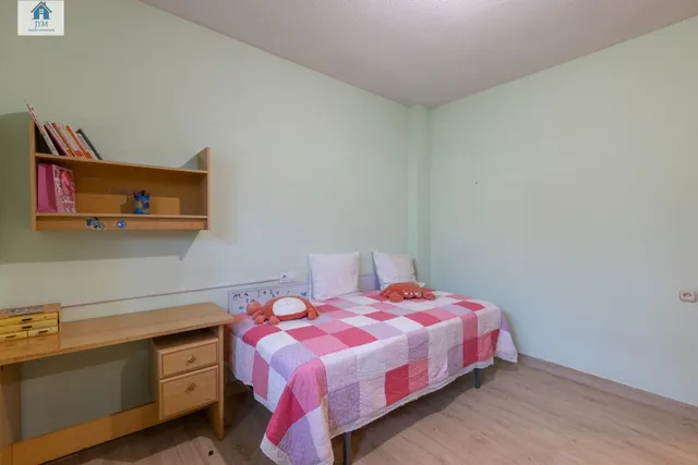 Venta de casa en La Zubia para entrar a vivir — 21