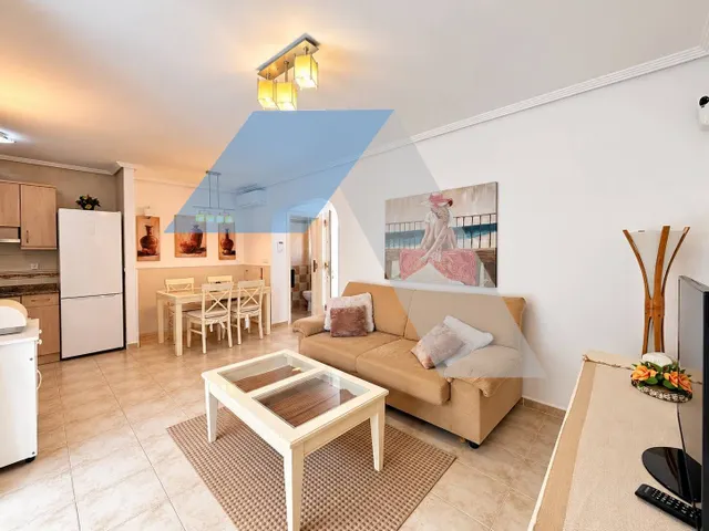 BUNGALOW A ESCASOS METROS DE LA PLAYA! — 12