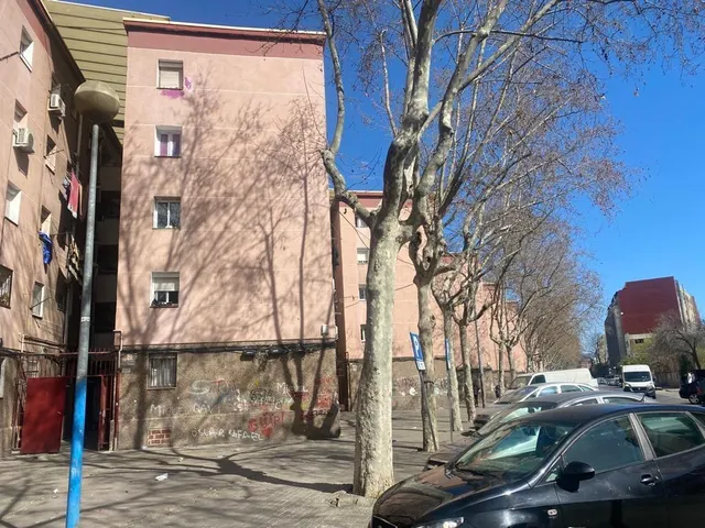 SE VENDE PISO EN BADALONA, ZONA SANT ROC — 5