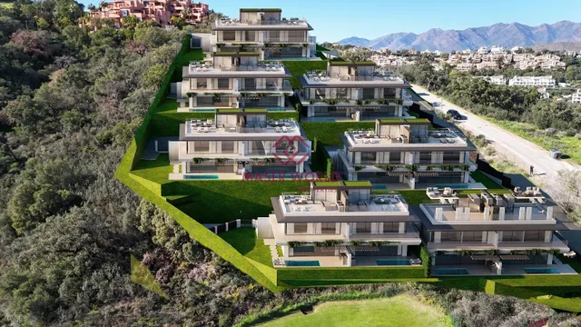 Descubra la casa de sus sueños: Villas de Lujo en La Mairena — 13
