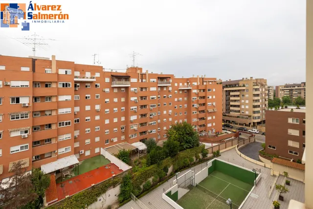 Piso de dos dormitorios en Sanders, en urbanización privada con piscina, pistas de padel, plaza de garaje y trastero — 34