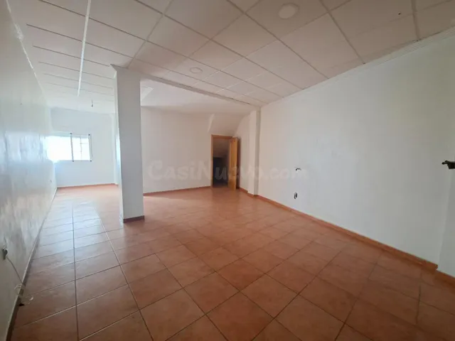 SE VENDE CASA EN ABRUCENA - foto 2