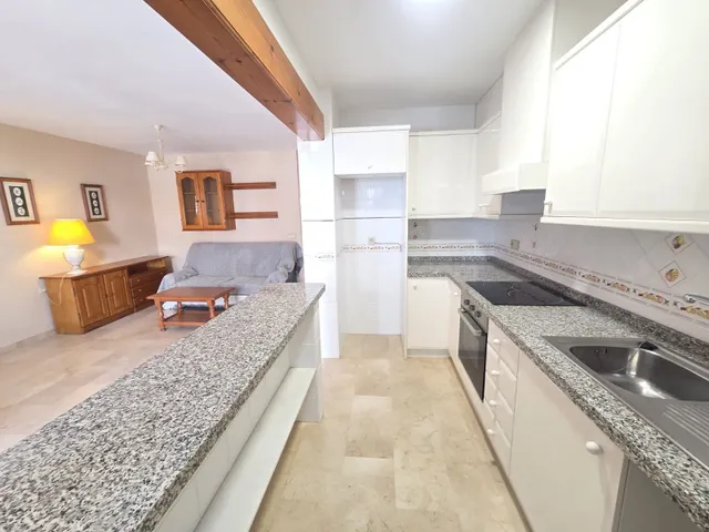Bungalow 2 habitaciones 63m² en venta - Las Filipinas - foto 2