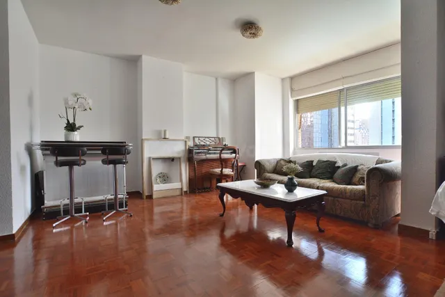PISO EN VENTA EN ZONA DE CASTILLA EN PINAR DE CHAMARTIN - foto 5