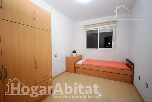 ¡UBICACIÓN IDEAL! AMPLIO, BONITO Y EXTERIOR CON GARAJE Y BALCÓN — 23