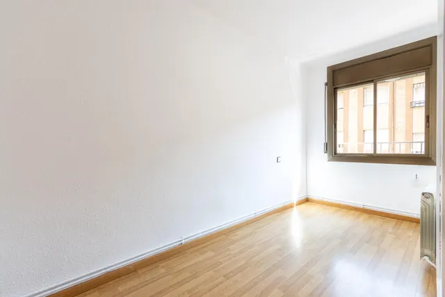 PISO SABADELL CONCORDIA — 19