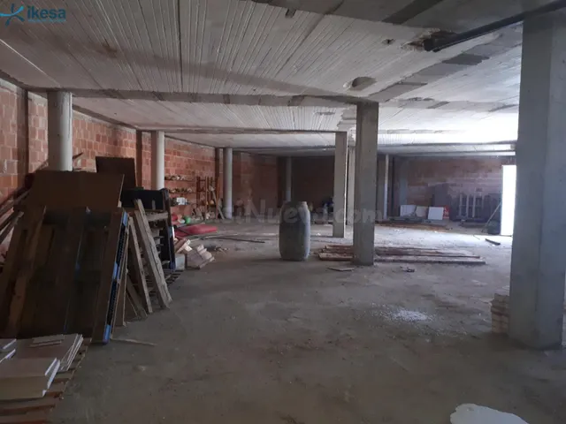 LOCAL COMERCIAL EN URBANIZACION EL MIRADOR !!!. - foto 5