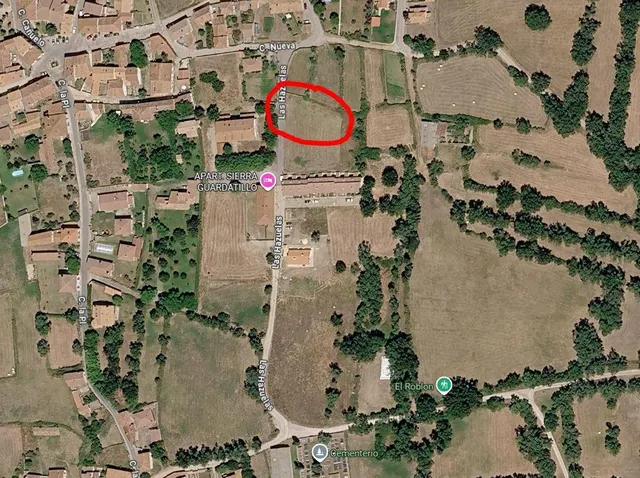 Solar urbano en Valdeavellano de Tera ( Soria) - foto 3