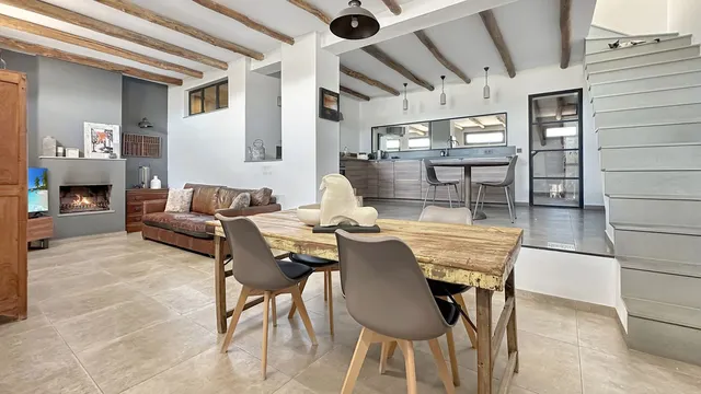 Restaurante 4 habitaciones 688m² en venta - Costa del Sol — 28