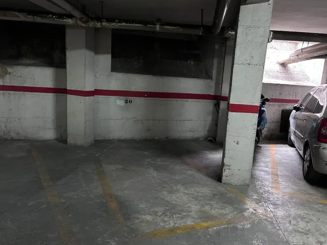 Piso 3 habitaciones 117m² en alquiler - La Raiosa — 40