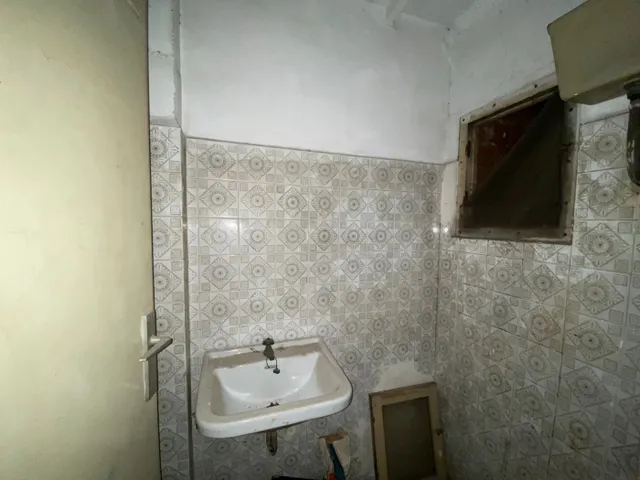Local comercial o garaje en el centro de Orihuela — 5