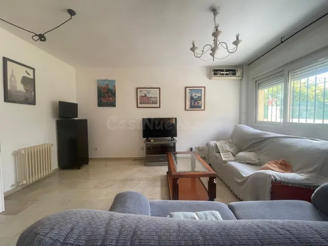 Amplia habitación en Granada, Ideal para Estudiantes - foto 2