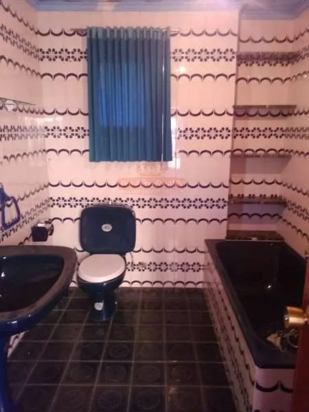 Edificio comunicado con casa  en Requena una oportunidad unica — 7