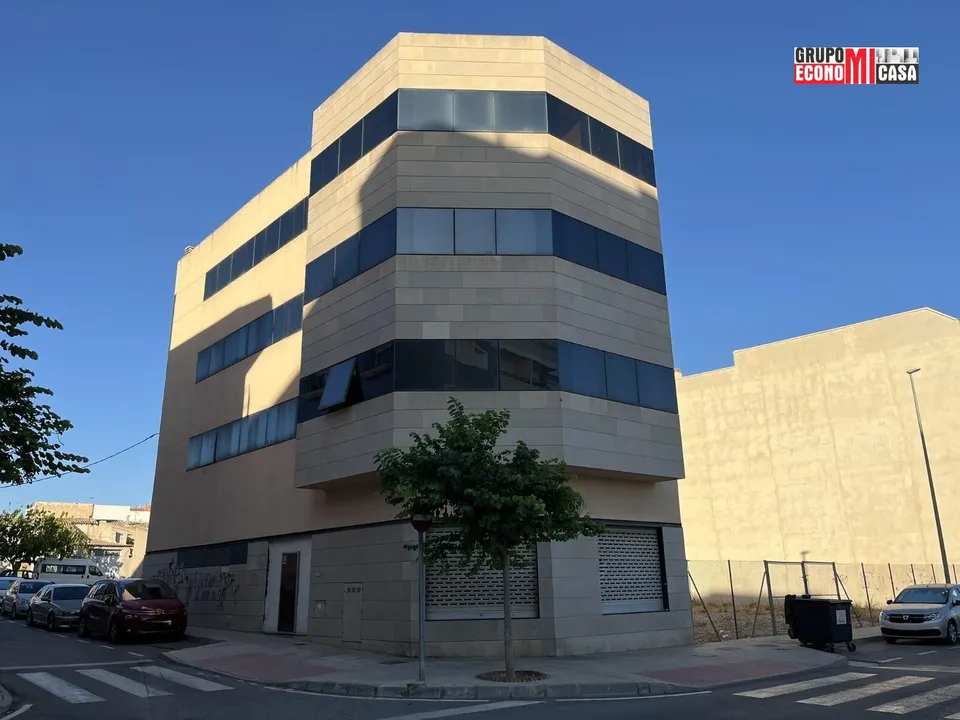 EDIFICIO DE OFICINAS EN VENTA O ALQUILER,  EN MONFORTE DEL CID