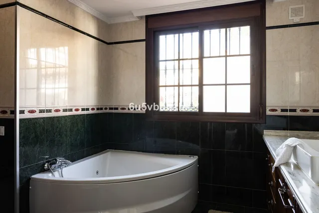 Chalet 4 habitaciones 490m² en venta - Marbella — 16