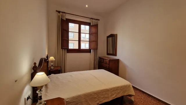 Estupendo piso amueblado en el corazón de Valencia — 19