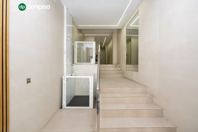 Piso y cochera en venta junto Acera de Darro. — 4