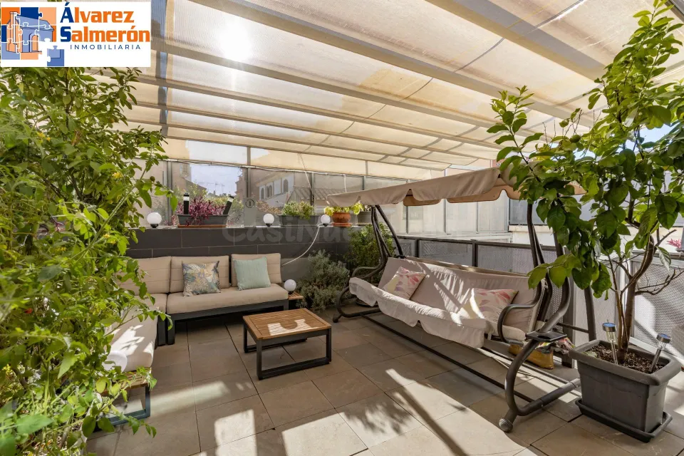 Espacio, confort y calidad: magnífica vivienda unifamiliar adosada